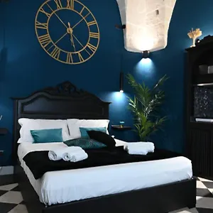 https://poesa.lecce-hotels.com